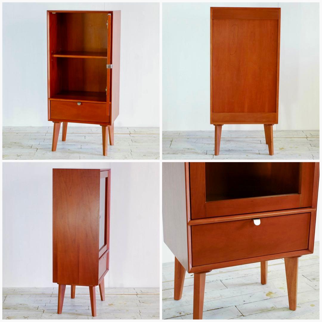 B 新品 北欧 キャビネット 飾り棚 リビング収納 ガラス 本棚 サイドボード