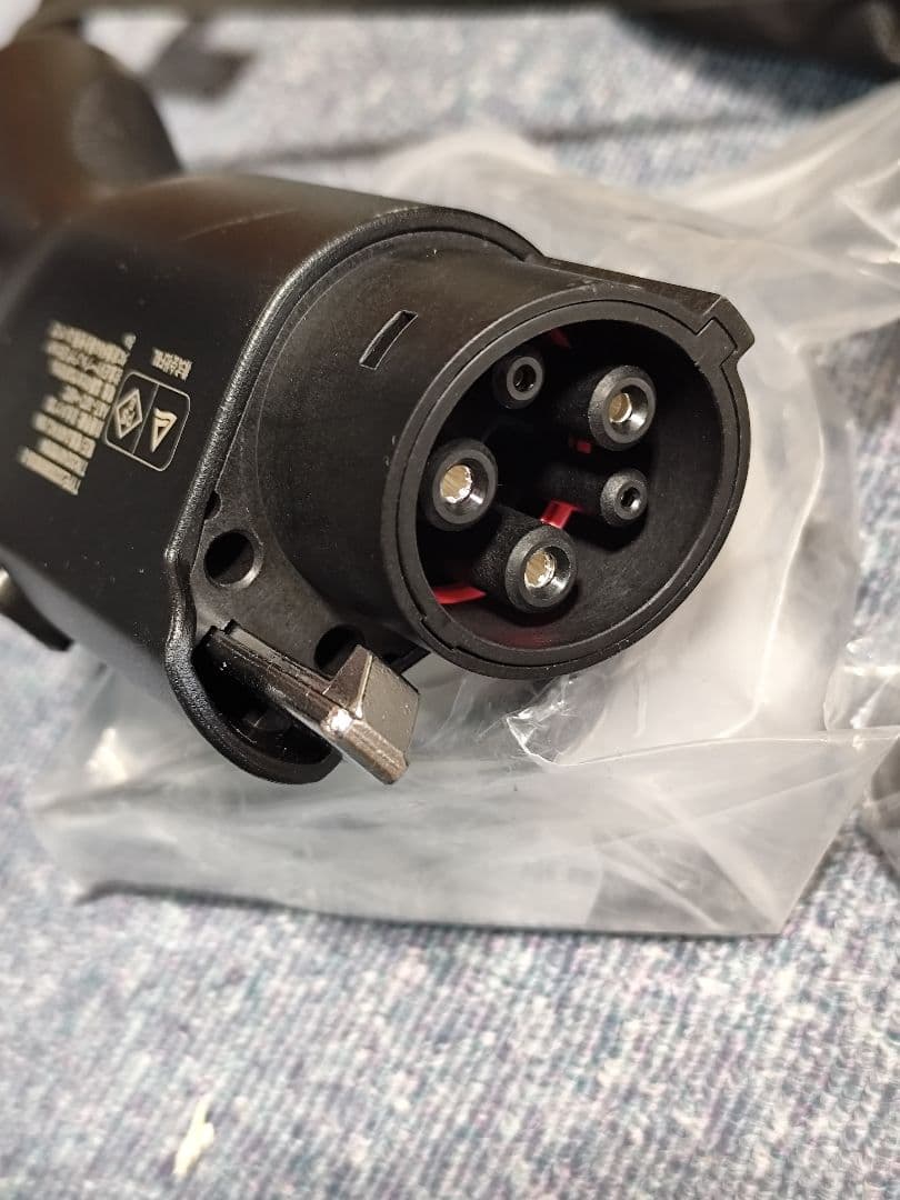 Qkcabo製•第二世代 EV・PHV充電器 ポータブル