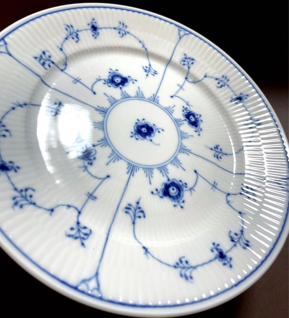 c*1様 ロイヤルコペンハーゲンブルーフルーテッドプレインプレートペア22cB未