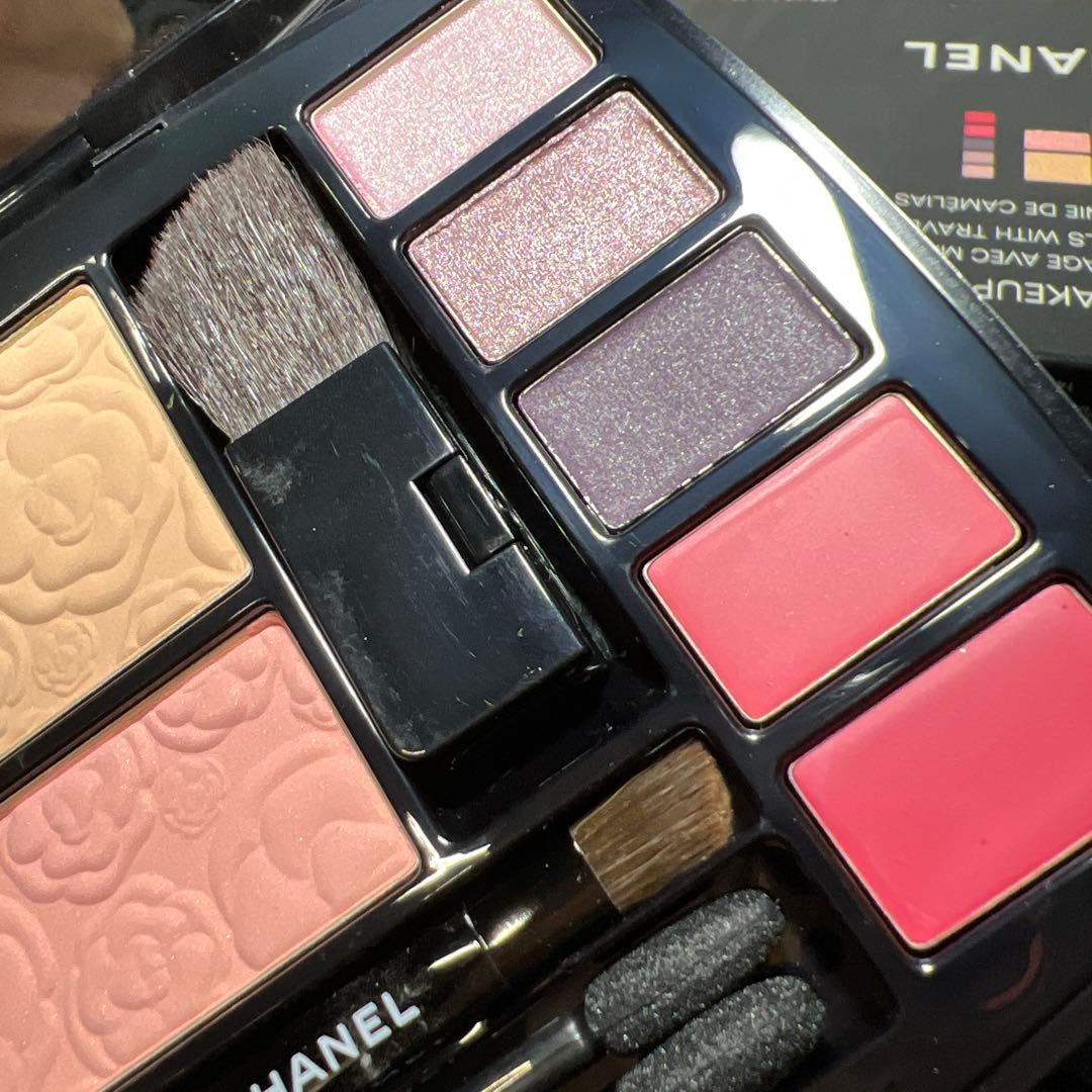 新品　シャネル（CHANEL） トラベル メイクアップ パレット