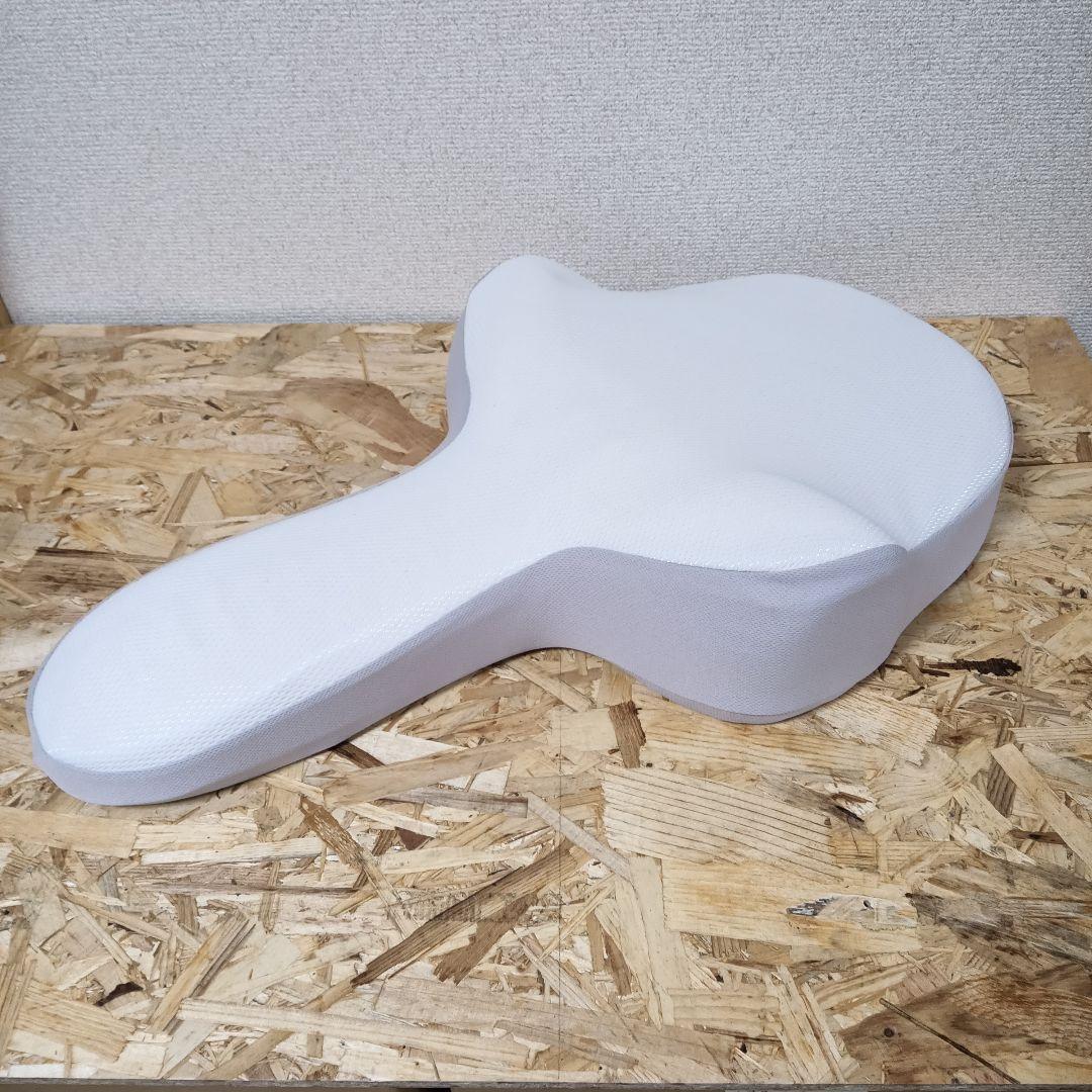 ゴッチョ背まくら