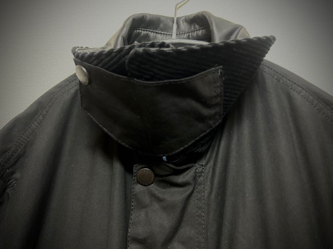 【新品未使用】シティショップ別注バブアーBORDERオイルドコート