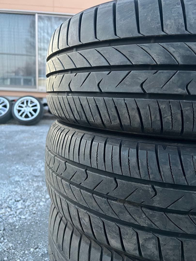 トーヨータイヤ　トランパス mp7 205/55r16 24年製　美品　バリ山