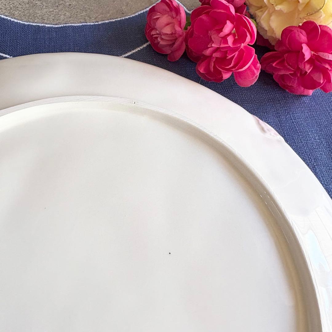 レースハンカチ苺プレート　2枚　皿　食器　メルヘン　赤　青　いちご　ヴィンテージ