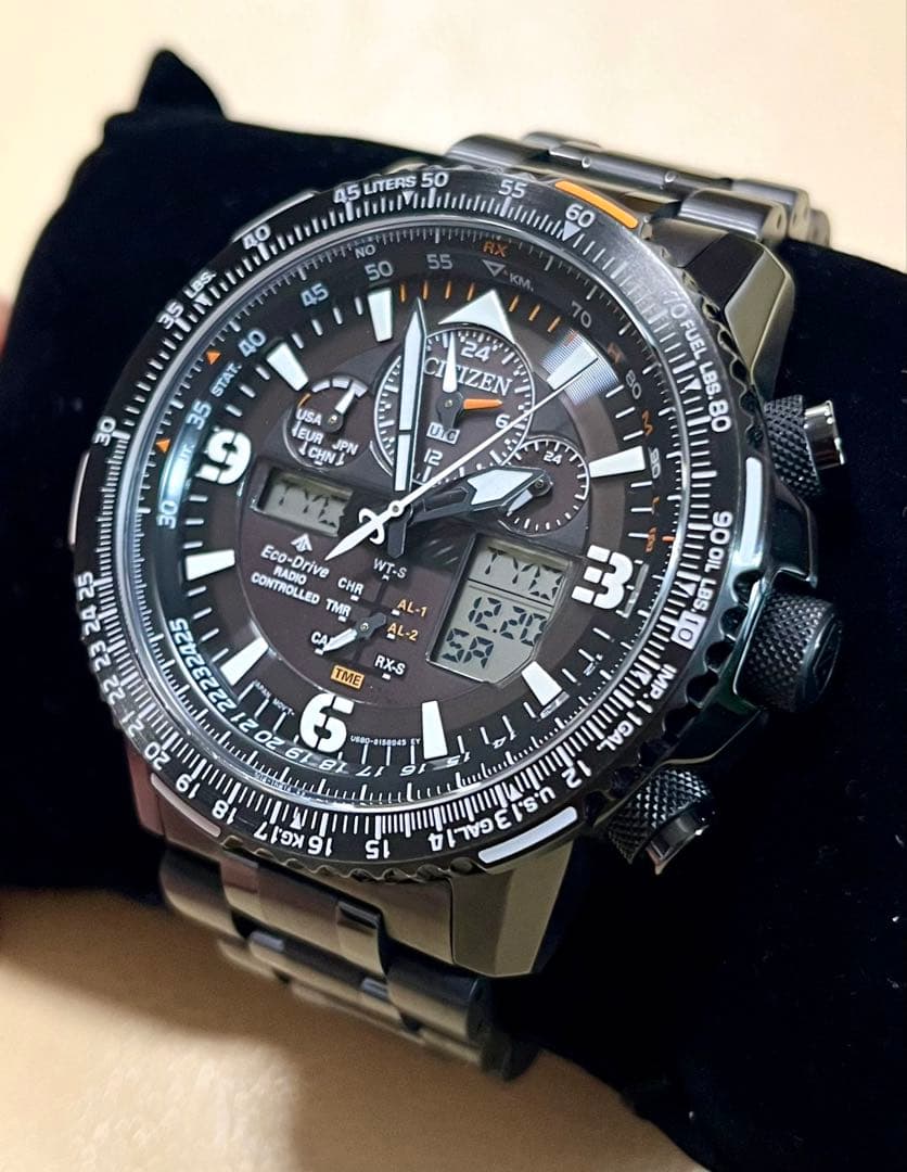 【美品】CITIZENプロマスター Skyhawk 電波ソーラー