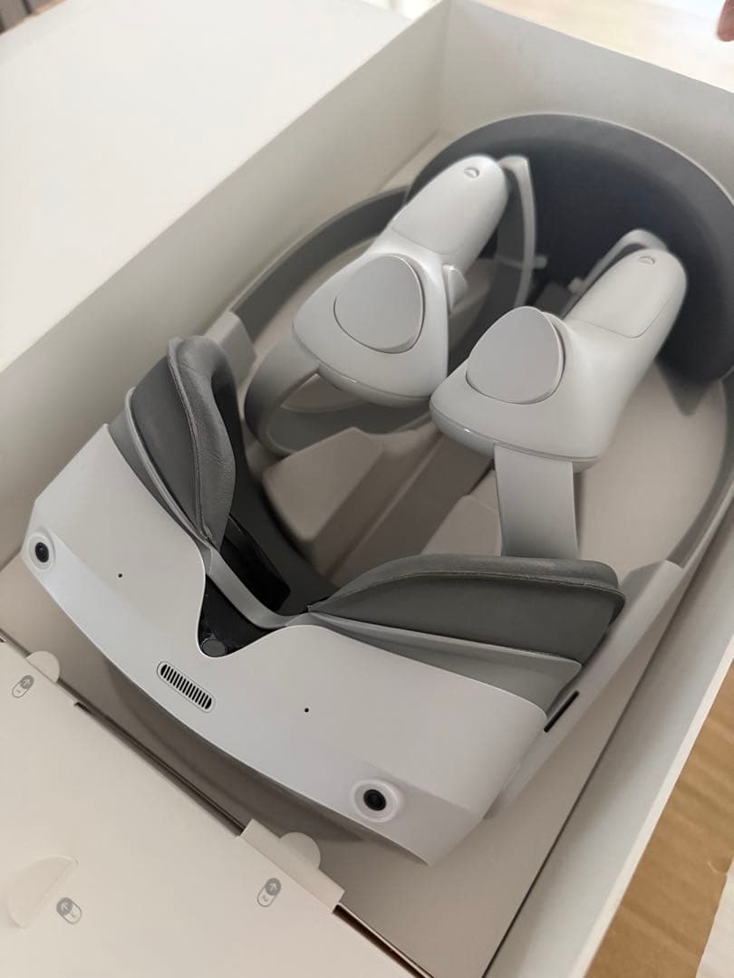 PICO 4 Enterprise VRヘッドセット