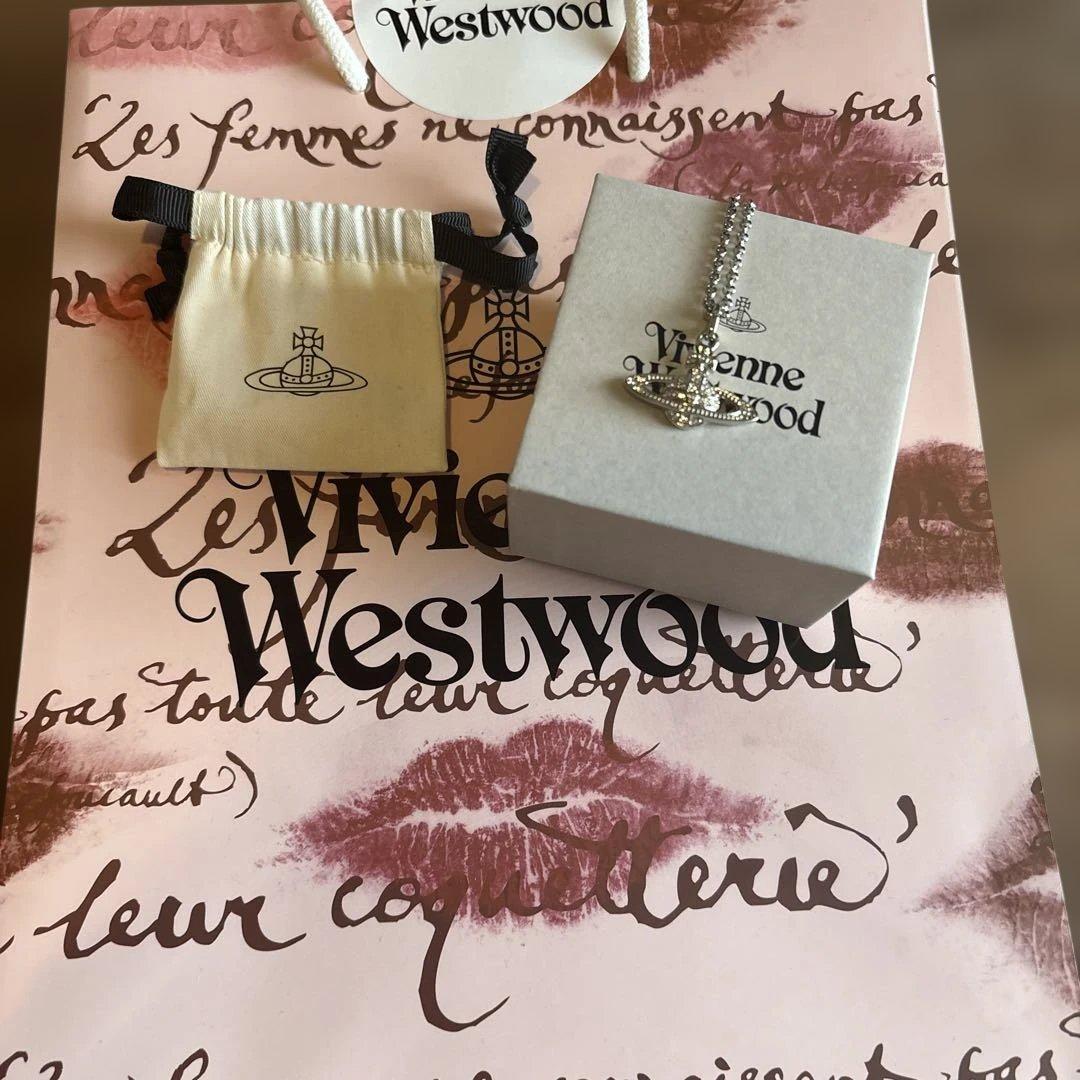 アクセサリー Vivienne Westwood