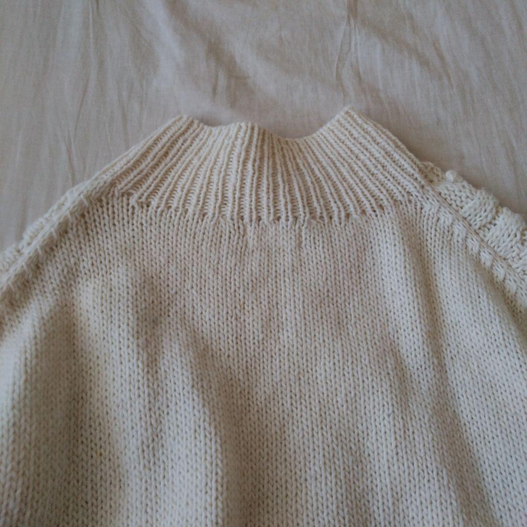 かぐれ 柄編みタートルネックプルオーバー アイボリー ケーブルニット セーター