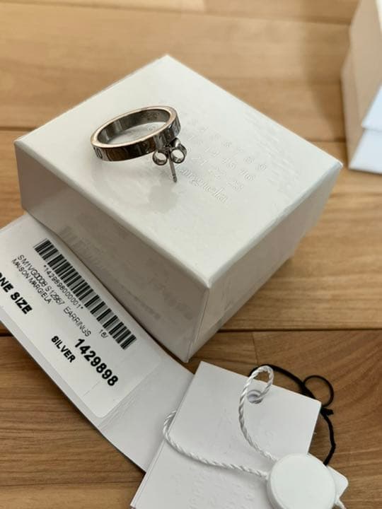 Maison Margiela メゾンマルジェラ ナンバーリング サークルピアス