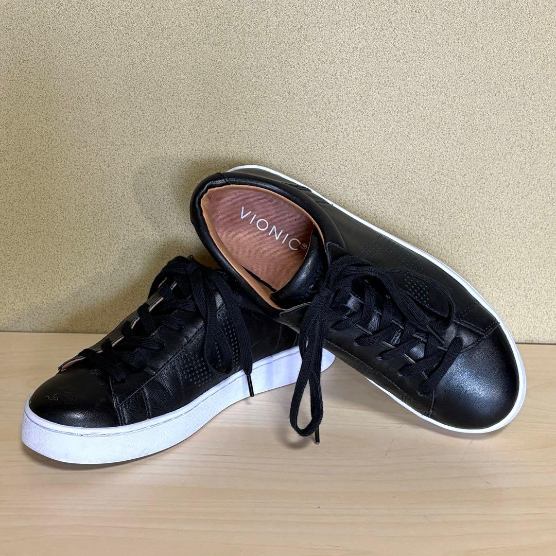 【美品】　VIONIC バイオニックHONEY レディーススニーカー　Vロゴ　黒