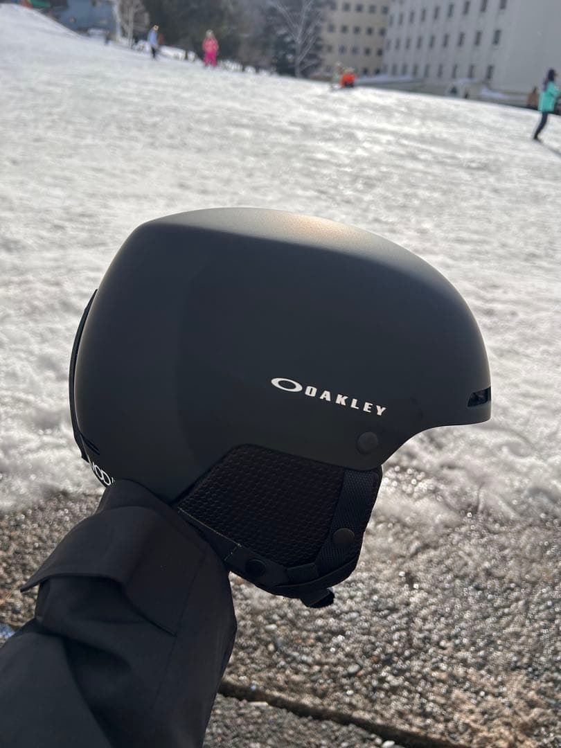 OAKLEY マットブラック ヘルメット