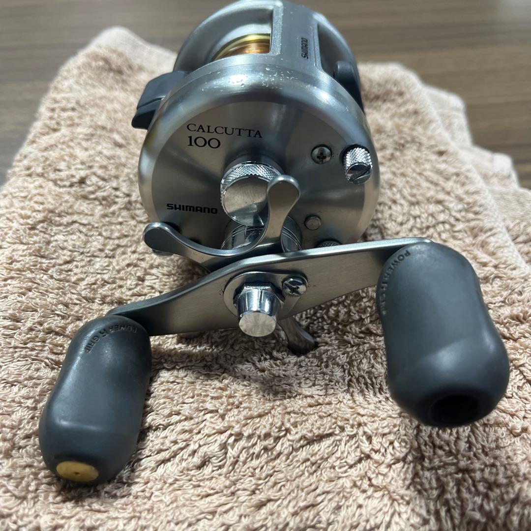 SHIMANO CALCUTTA 100 ベイトリール