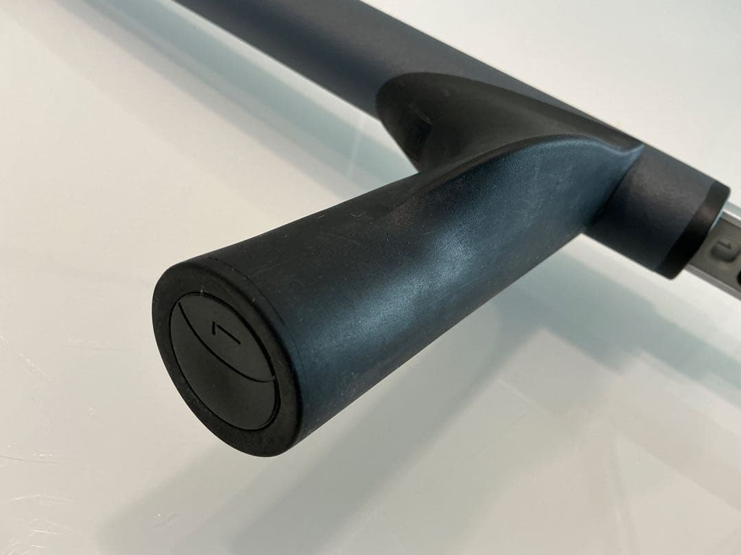 高機能ロフストランド杖（左手用）　クイックステップメモリー2　【未使用品】