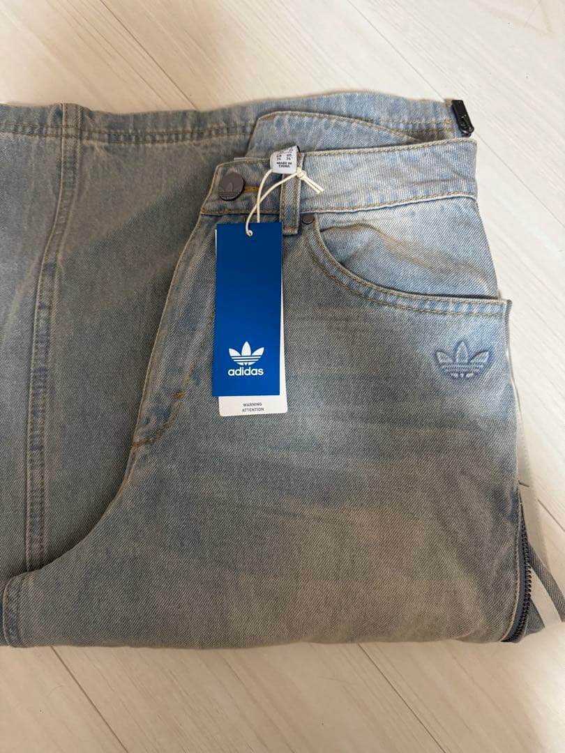 nnn様新品⭐️adidas シーズン3 ジップウォッシュド デニムパンツ