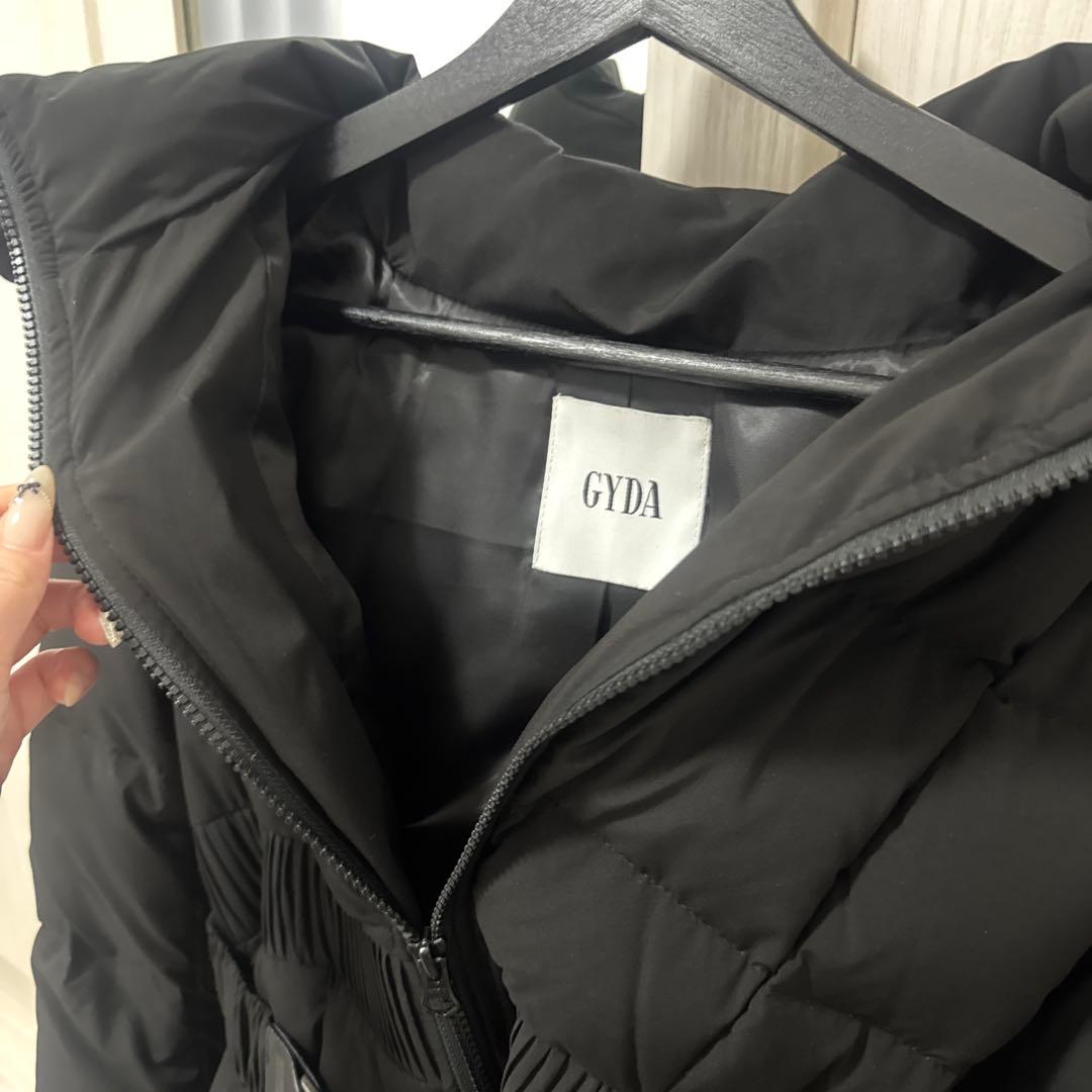 GYDAダウンジャケット
