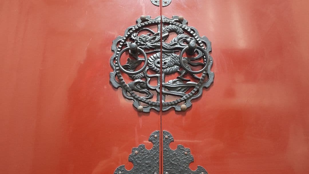 仙台箪笥 和箪笥 アンティーク 茶棚 南蛮 漆 朱色 木製 民芸 鉄金具 大型