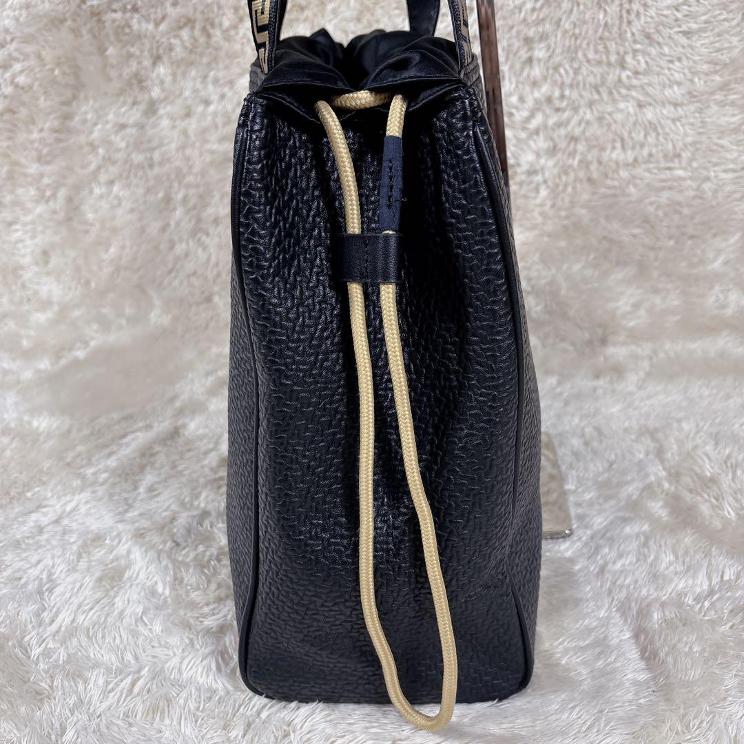 VERSACE ヴェルサーチ トートバッグ メデューサ 巾着 レザー A4 黒