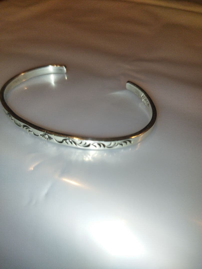 ARIZONA FREEDOM B-7a シルバー925 太陽神 唐草 バングル