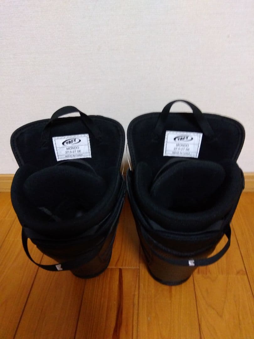 【ゆー】VAS-Y スノーボードブーツ 27.0-27.5 ブラック