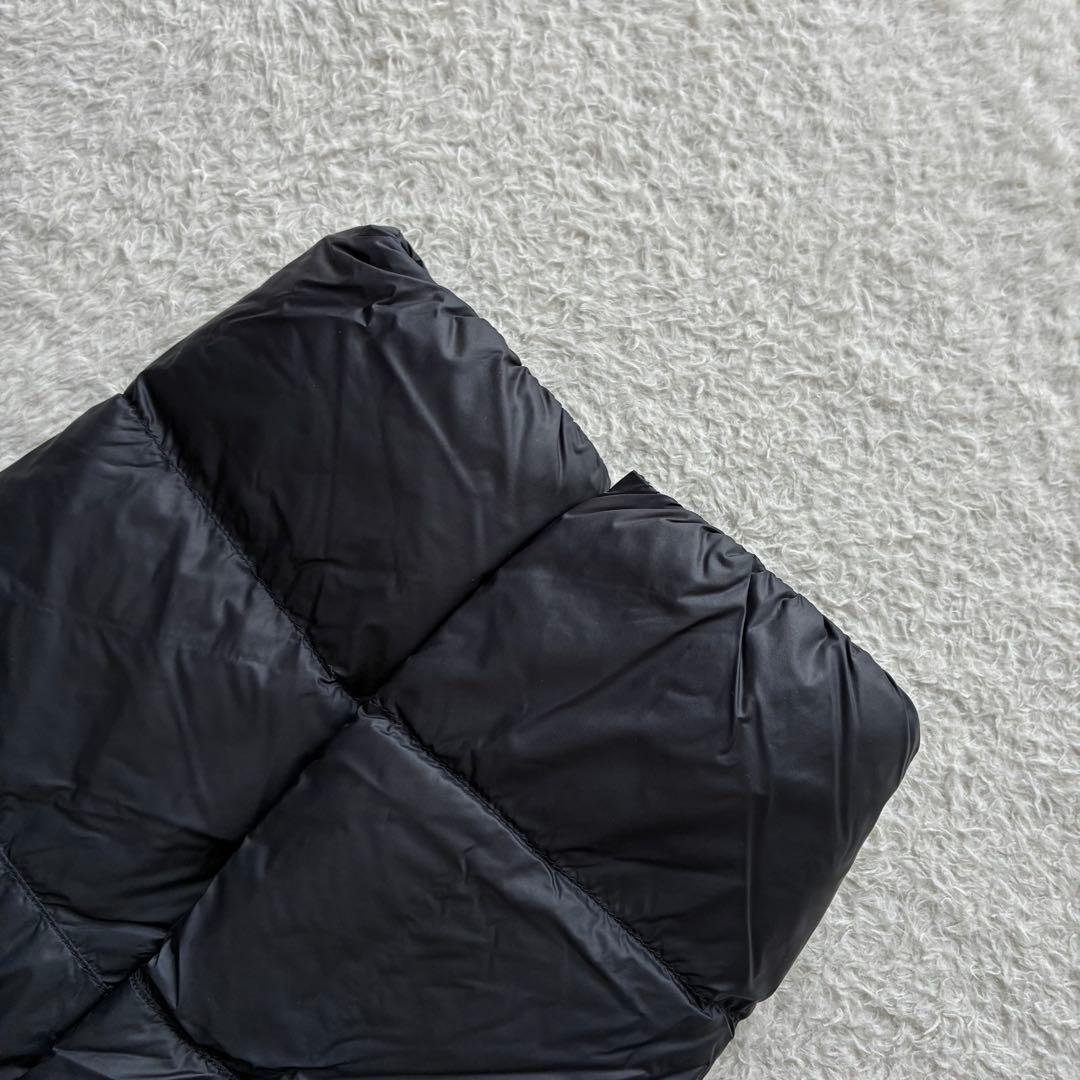 美品 ピレネックス カンヌ ノーカラーダウンジャケット 38 濃紺