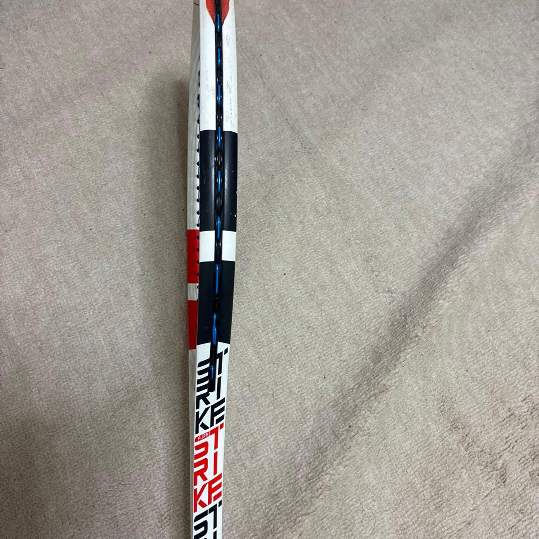 テニスラケット　バボラ　ピュアストライク