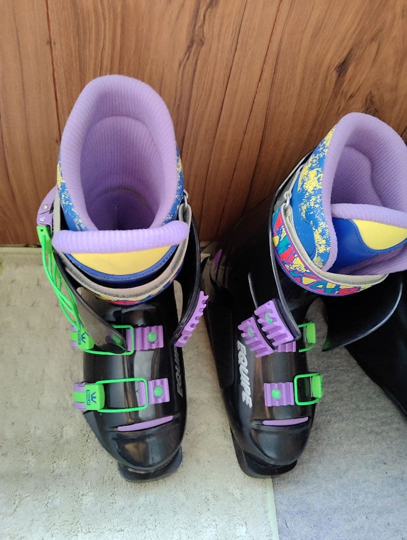 カラフル スキー用ブーツ 女性用