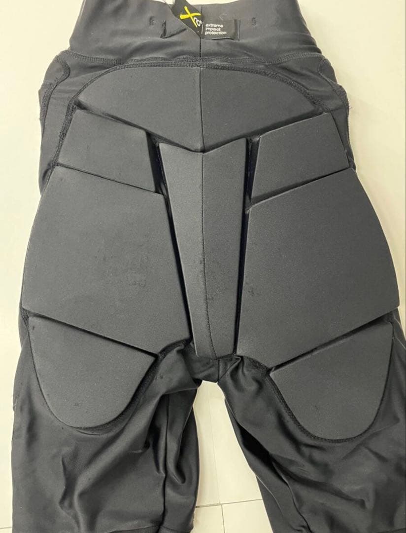 KARNA プロテクター XRD 衝撃吸収 最高級 ジュニア ML