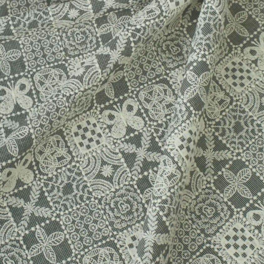 ミナペルホネンハンドメイド　がま口Boxポーチ　fumee