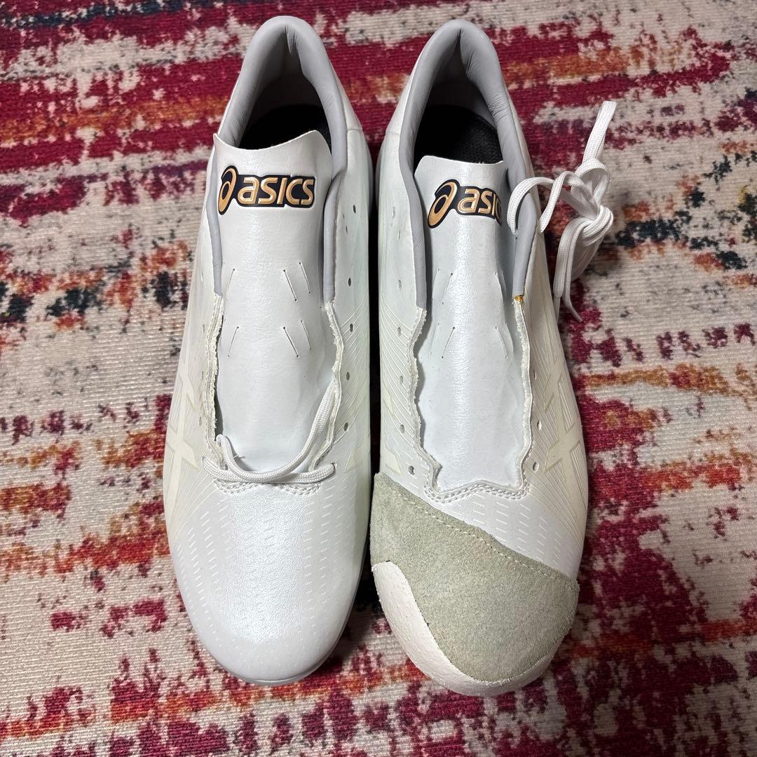 asics ホワイト スパイクシューズ 27cm新品未使用