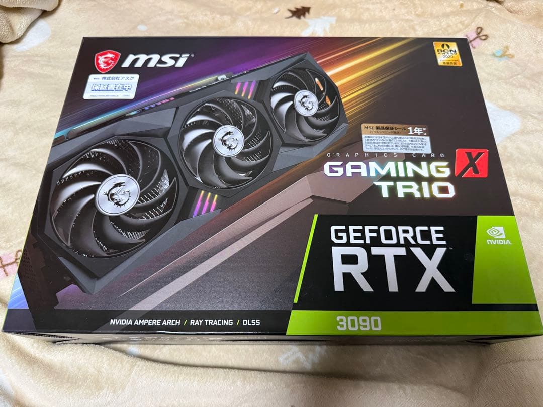 MSI GeForce RTX 3090 Gaming Trio 本体