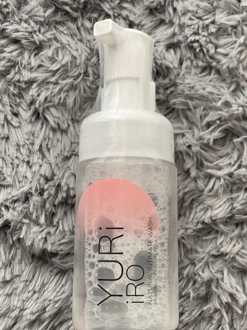 ユリイロナチュラルインティメイトウォッシュ 　　　　　ボディーオイル2セット