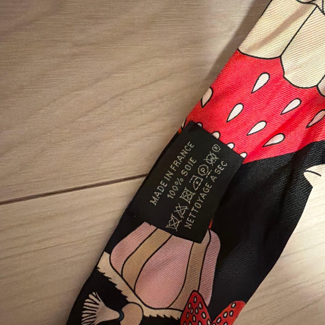 希少HERMES ツイリー ケーキチャーム付 パティスリー・フランセーズ 限定品