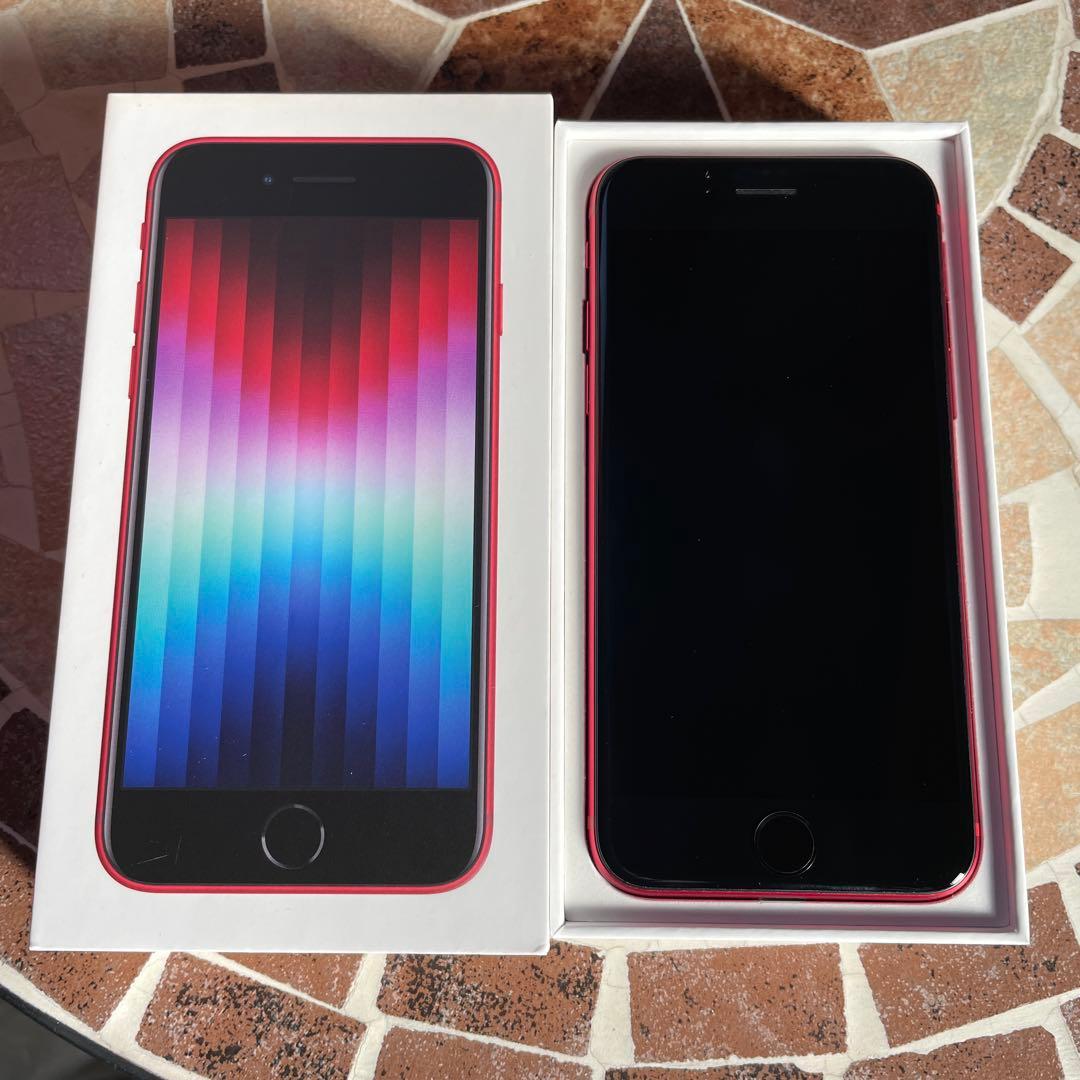 Apple iPhone SE (第3世代) レッド 64GB