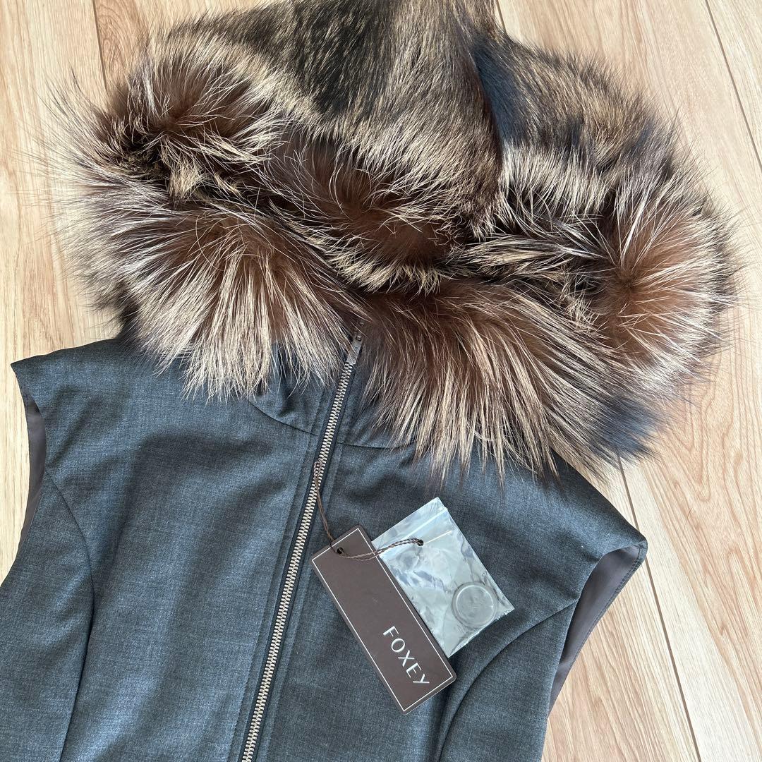 FOXEY フォクシー　中綿ダウンベスト　シルバーフォックス　ファー　38