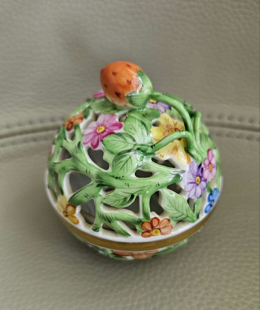 ヘレンド 小物入れ ボンボニエール キャンディーボック ス いちご ファンタジー