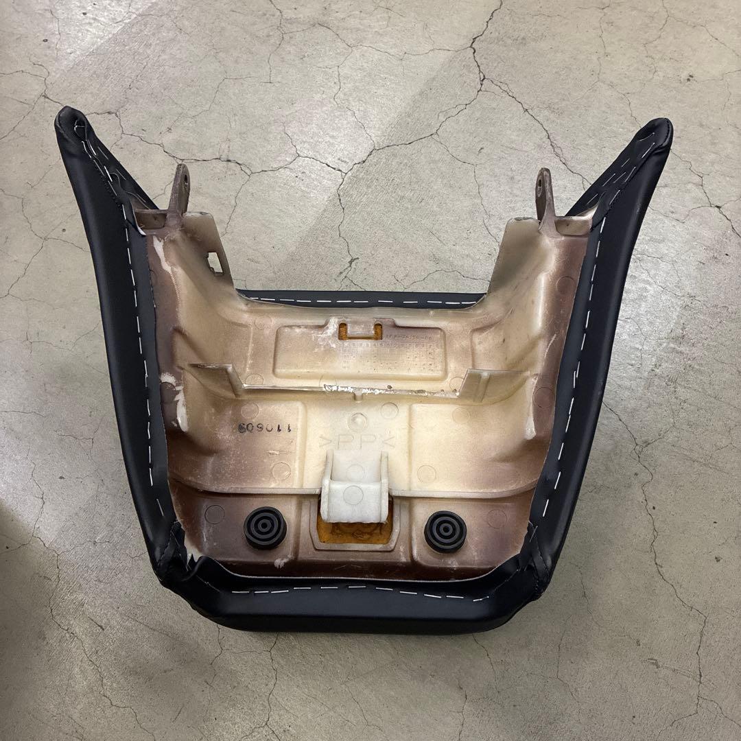 VMAX 純正シート　表皮張替え済み　前後セット　V-MAX