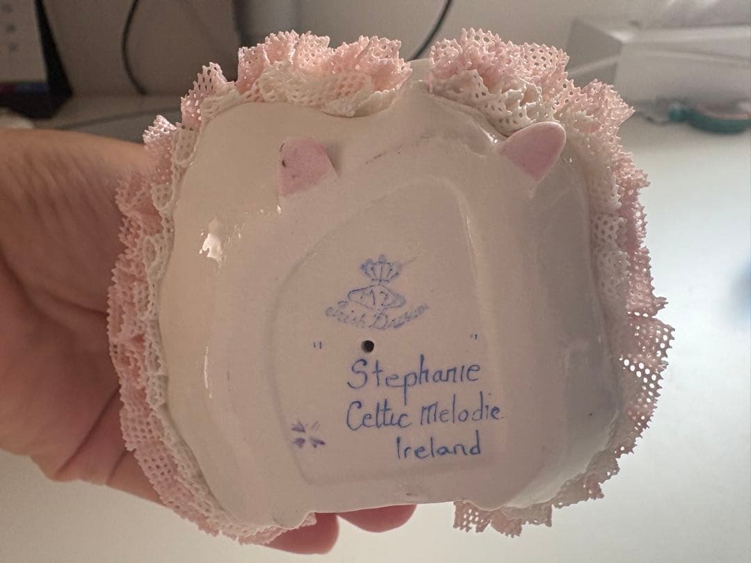 Irish Dresden アイリッシュドレスデン　レース陶器人形2体セット