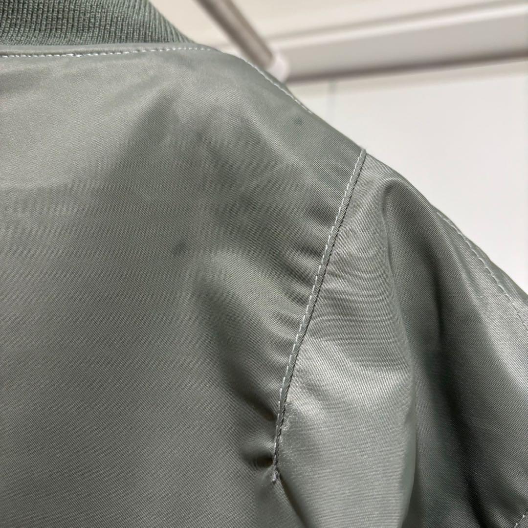 BEAMS THERMOLITE MA-1 リラックスフィット フライト カーキ