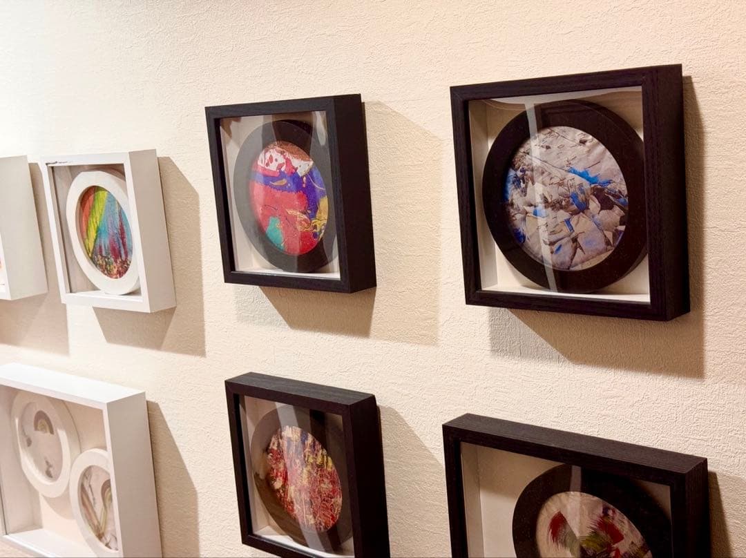 【AI命名アート】反射版画 ・2.5次元ミクストメディア作品