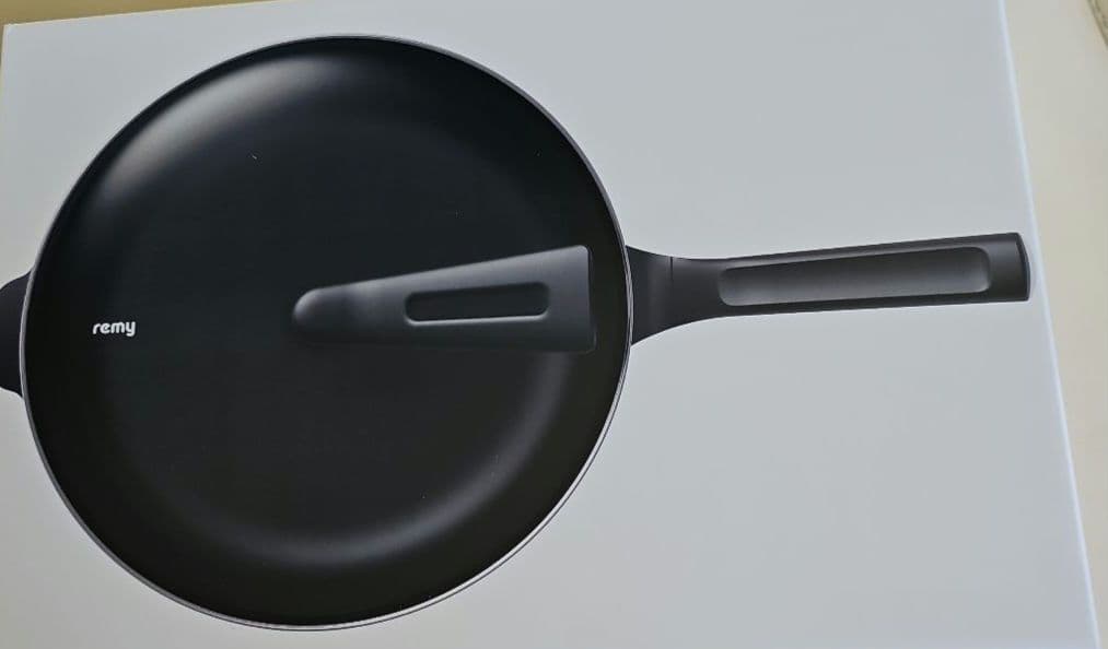 最終お値下げ品　remy pan　 フライパン 28㎝