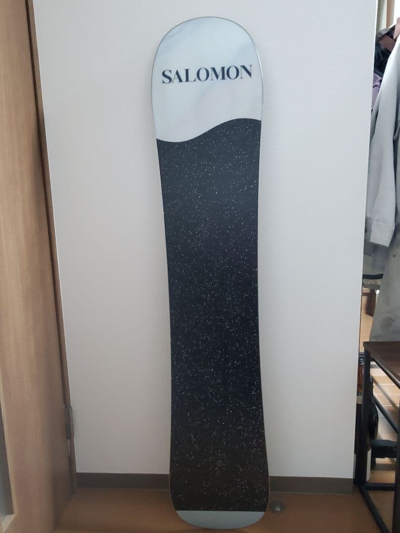 スノーボード SALOMON BELLEVUE 144cm