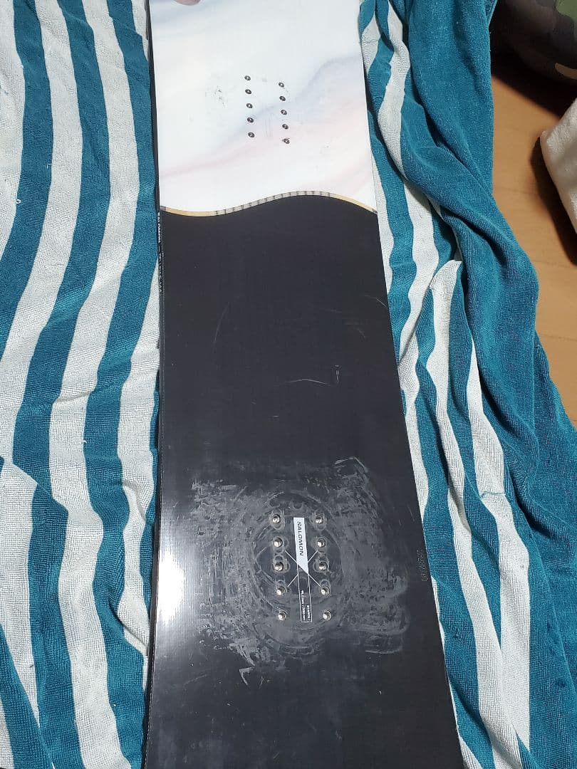 スノーボード SALOMON BELLEVUE 144cm