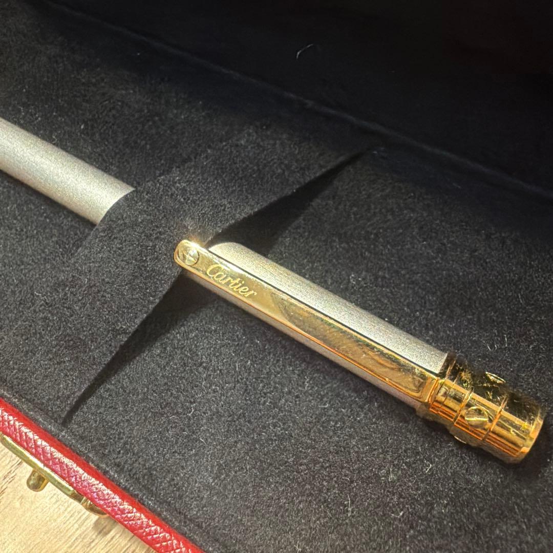 【新品未使用】 Cartier ボールペン サントス 本体 専用ケース 箱 付属