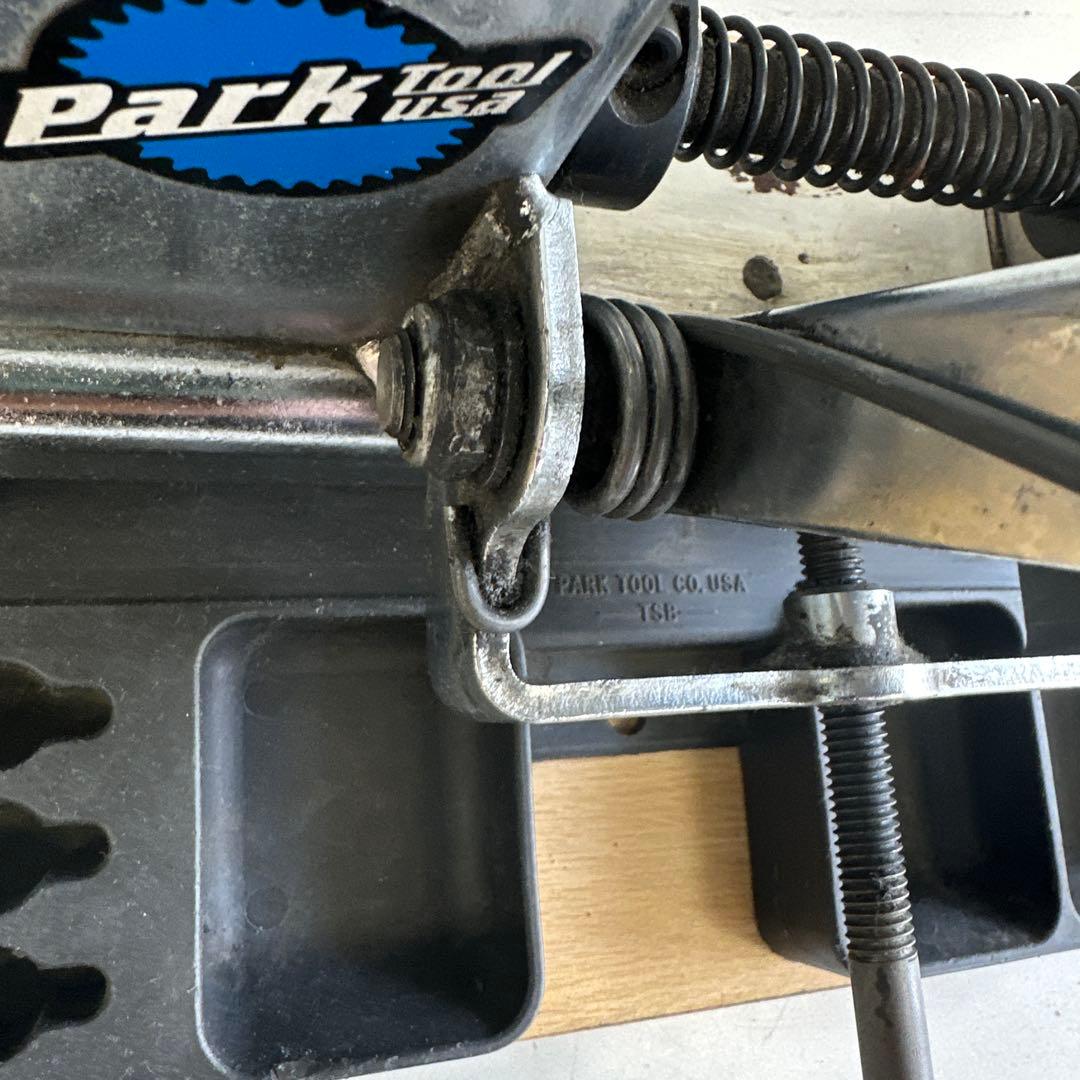 ㅤ*様 パークツール振れ取り器　TSー2 中古品