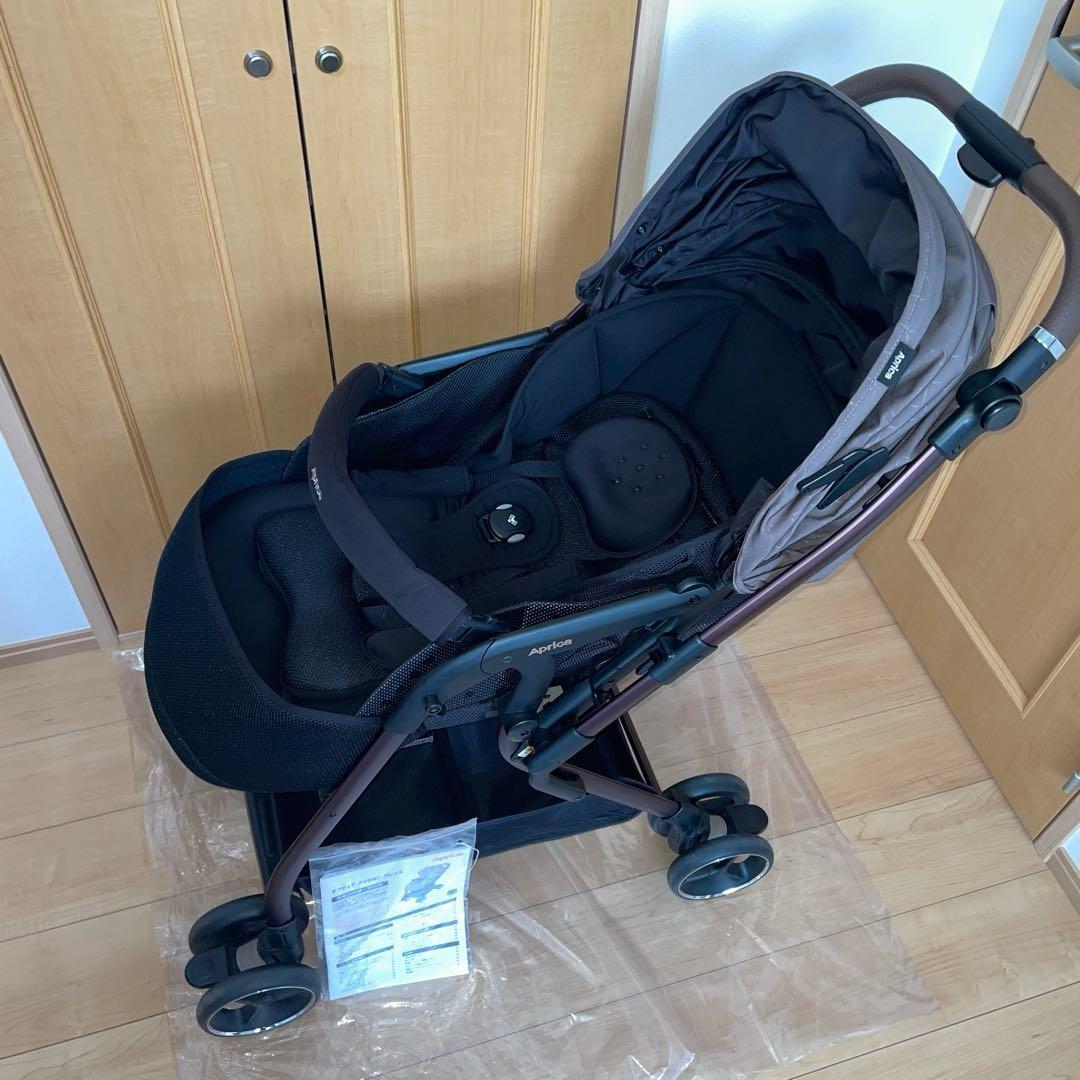 【値下げ】アップリカ ベビーカー オプティアクッショングレイス aprica