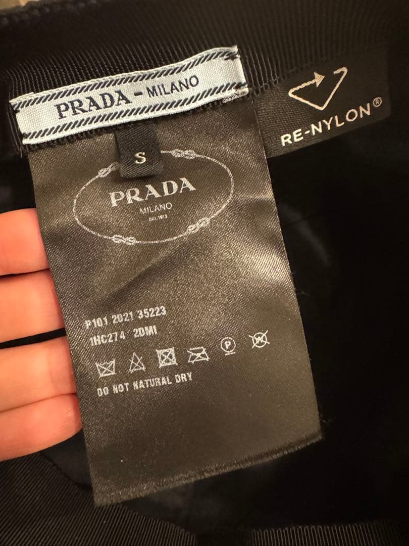 PRADA RE-NYLON ベースボールキャップ Sサイズ