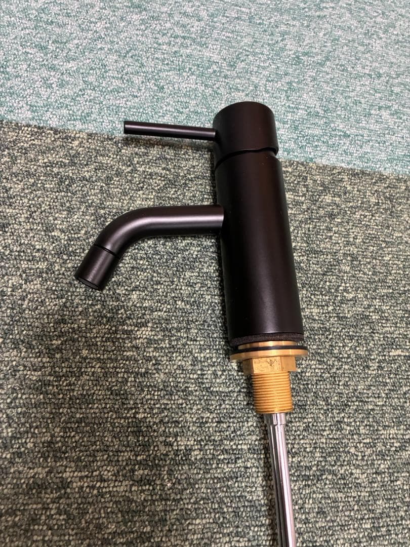 KVK EE20 KM7051BMMI　シングルレバー混合栓ブラック