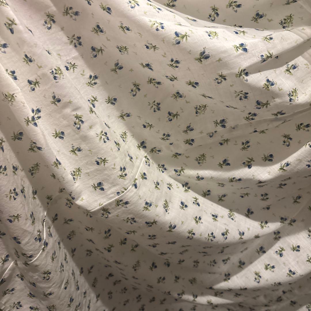 セブンテン　小花ローンギンガムパイピングドレス