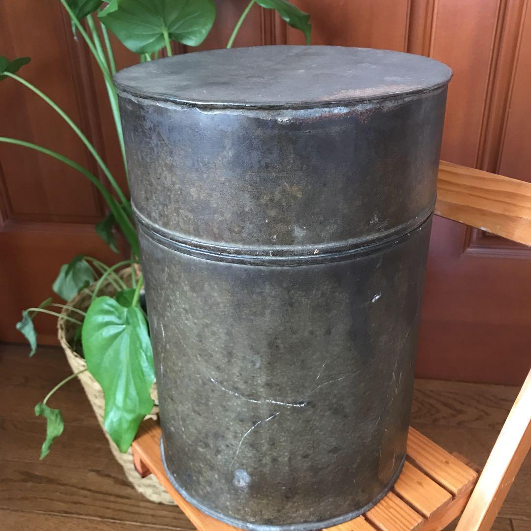 ビンテージ インダストリアル  レトロ ブリキ缶 蓋付き 筒型