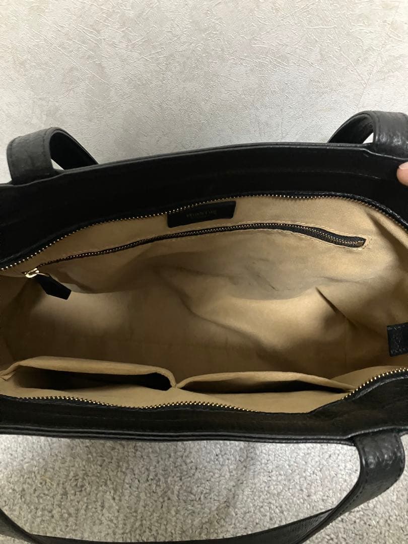 HushTug レザートート ブラック